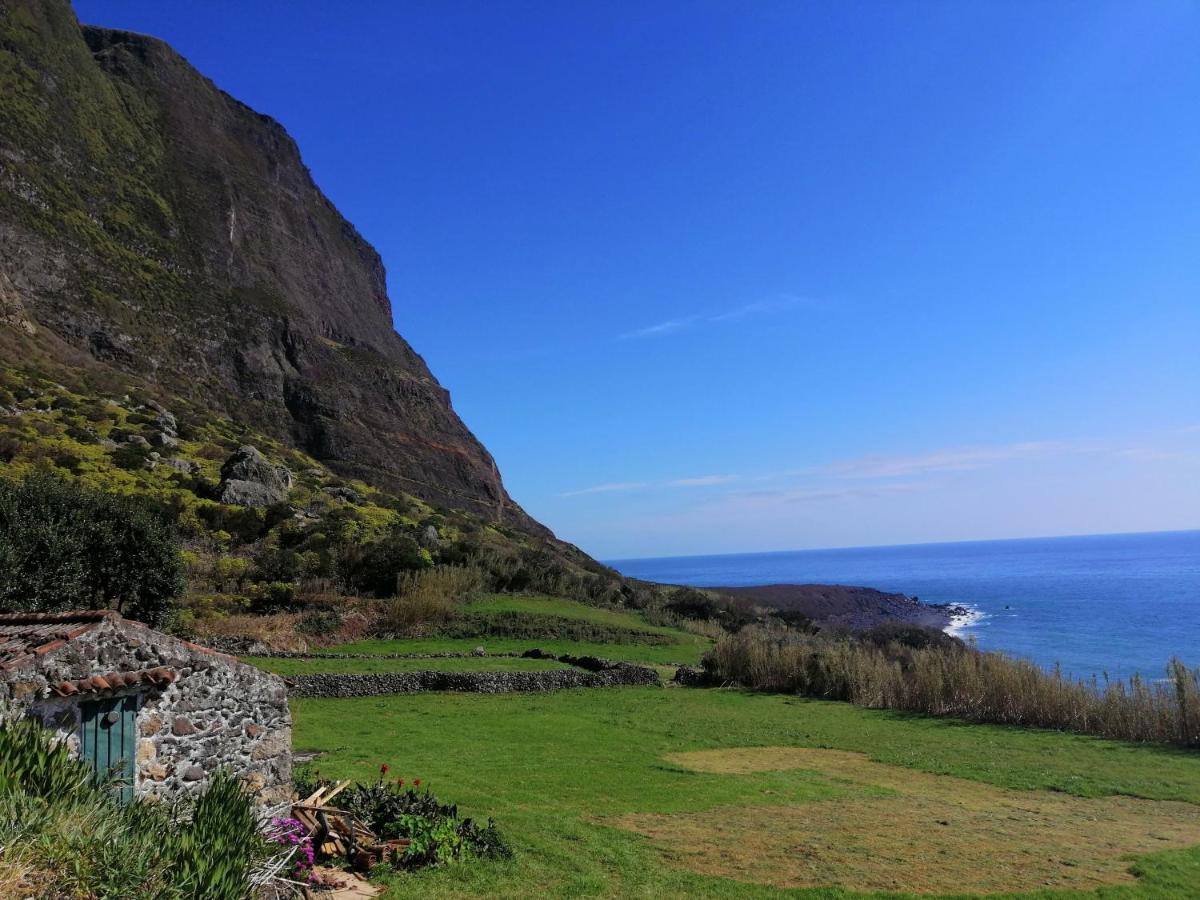 A Casa Do Ti Mendonca Βίλα Lajes das Flores Εξωτερικό φωτογραφία