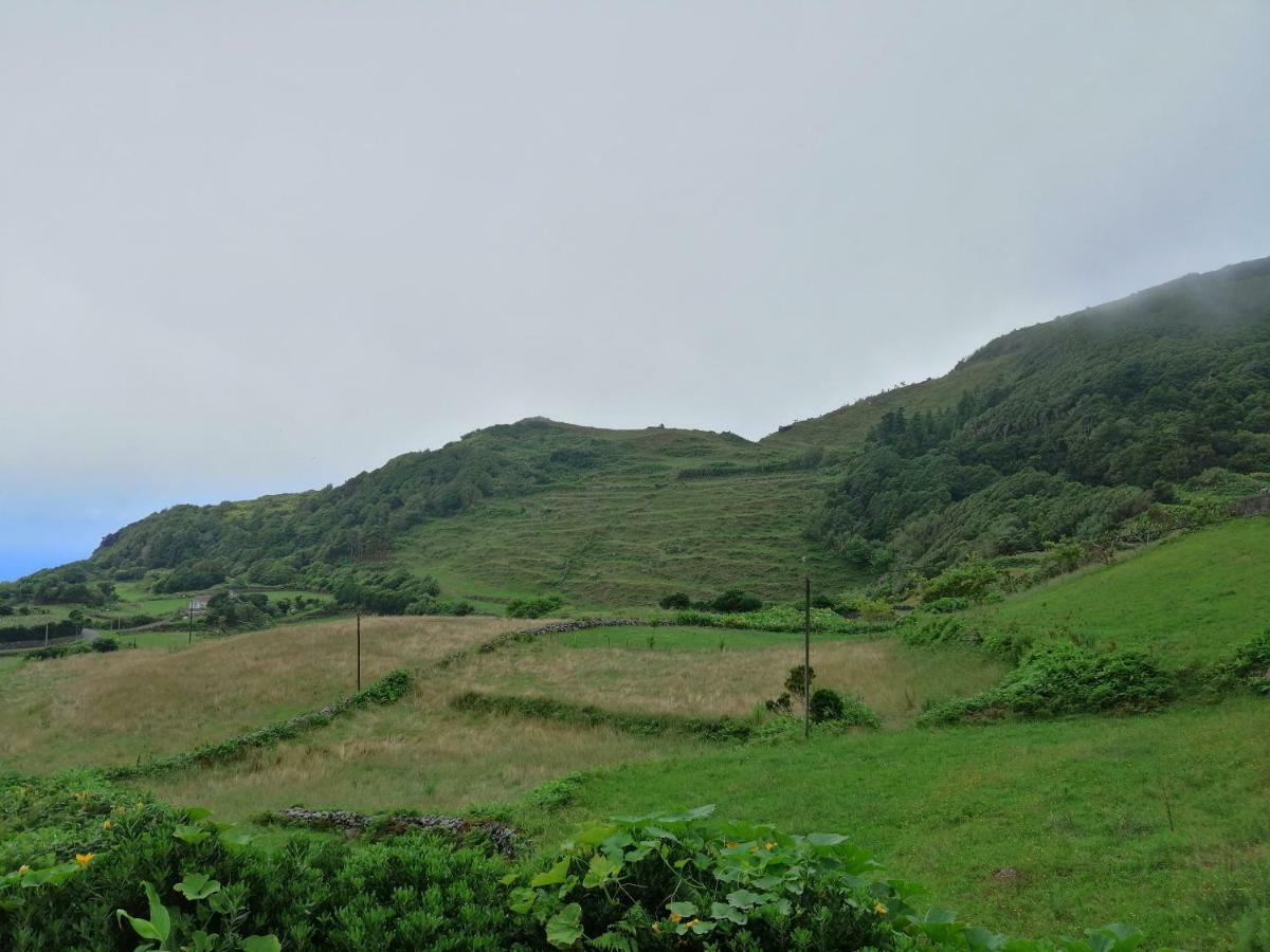 A Casa Do Ti Mendonca Βίλα Lajes das Flores Εξωτερικό φωτογραφία